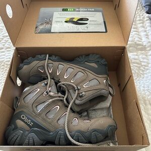 Oboz Hiking Shoes - Brown